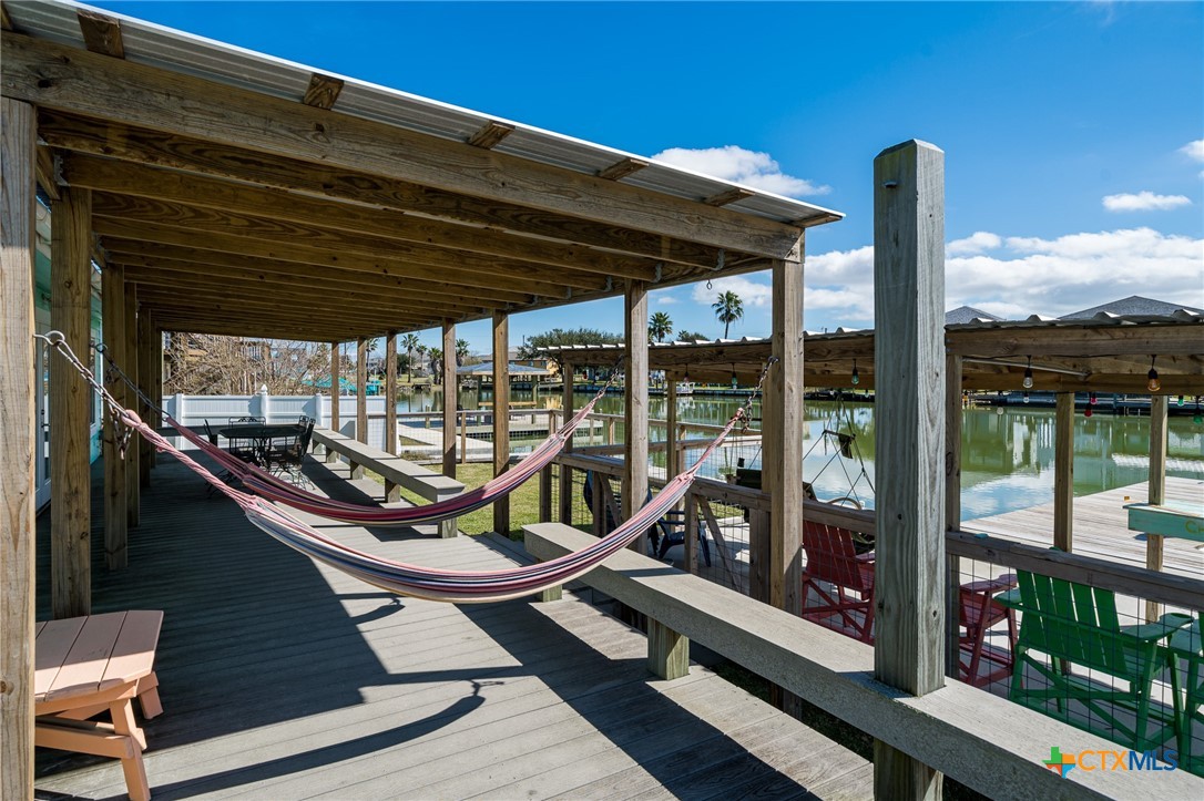 121 Ridge Harbor Drive Property Photo 11