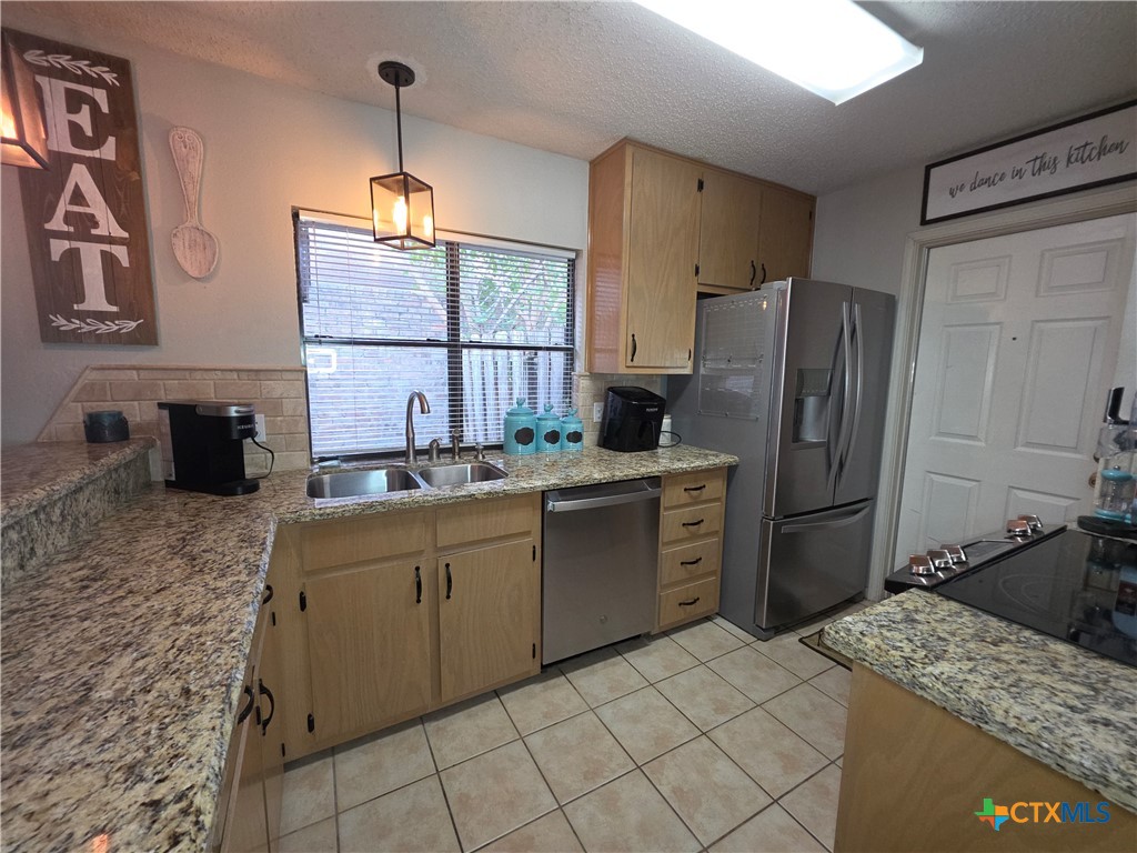 104 Waterford Drive Property Photo 8