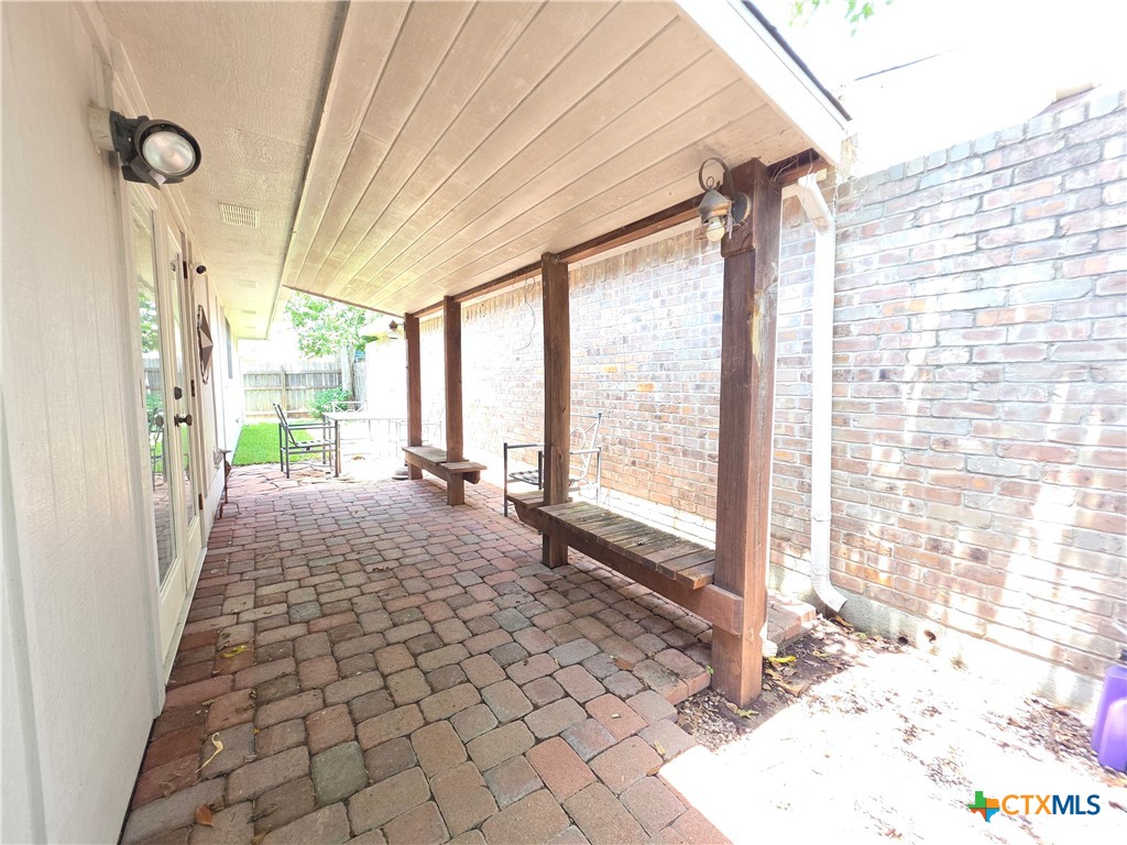 104 Waterford Drive Property Photo 16
