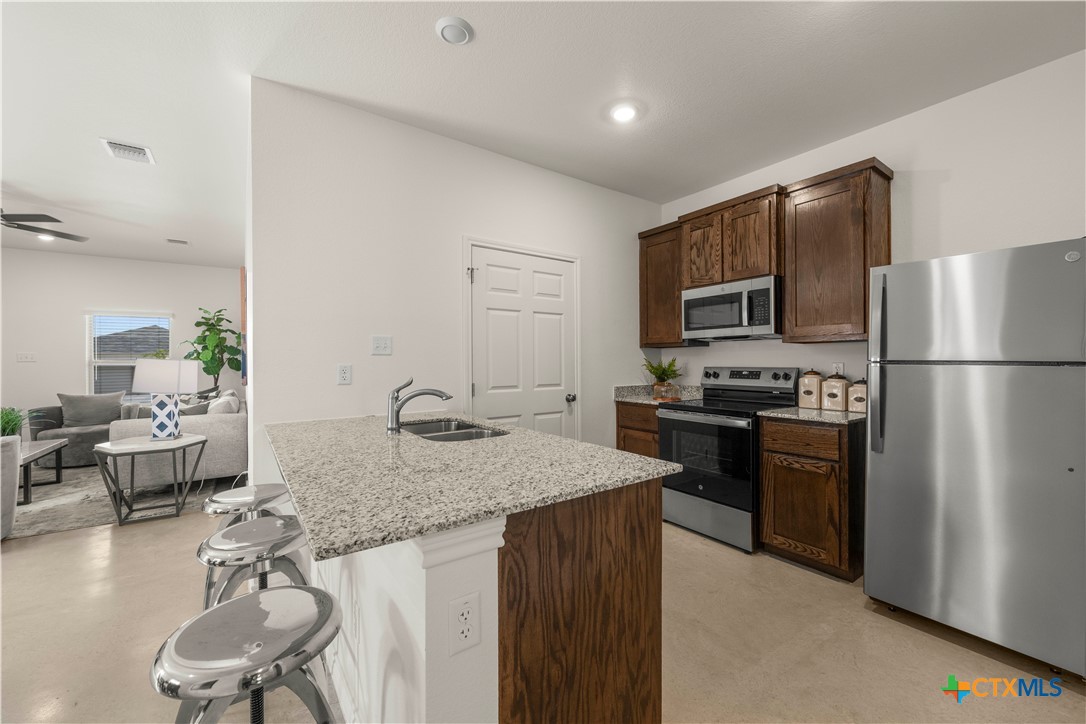 1801 Tejas Trail Property Photo 11