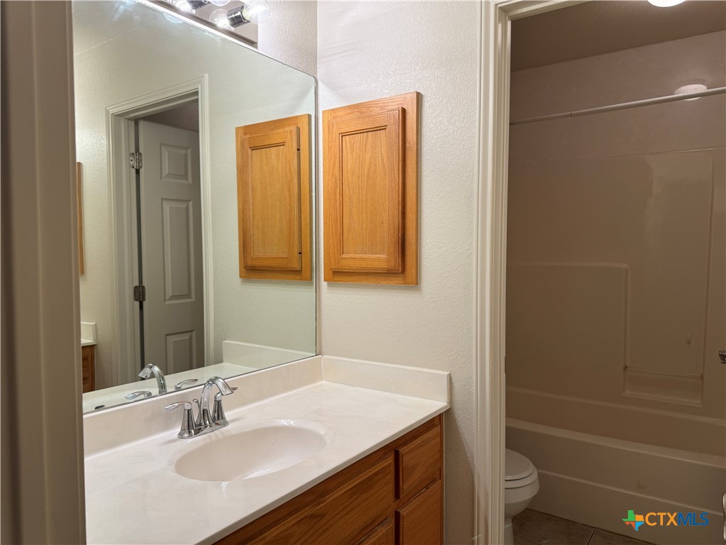 9 Deerfield Drive Property Photo 17