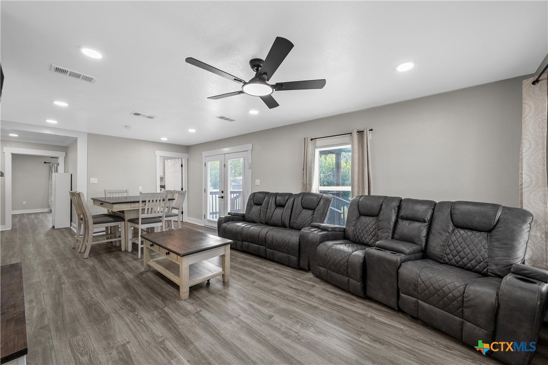 122 Rogers Street Property Photo 3
