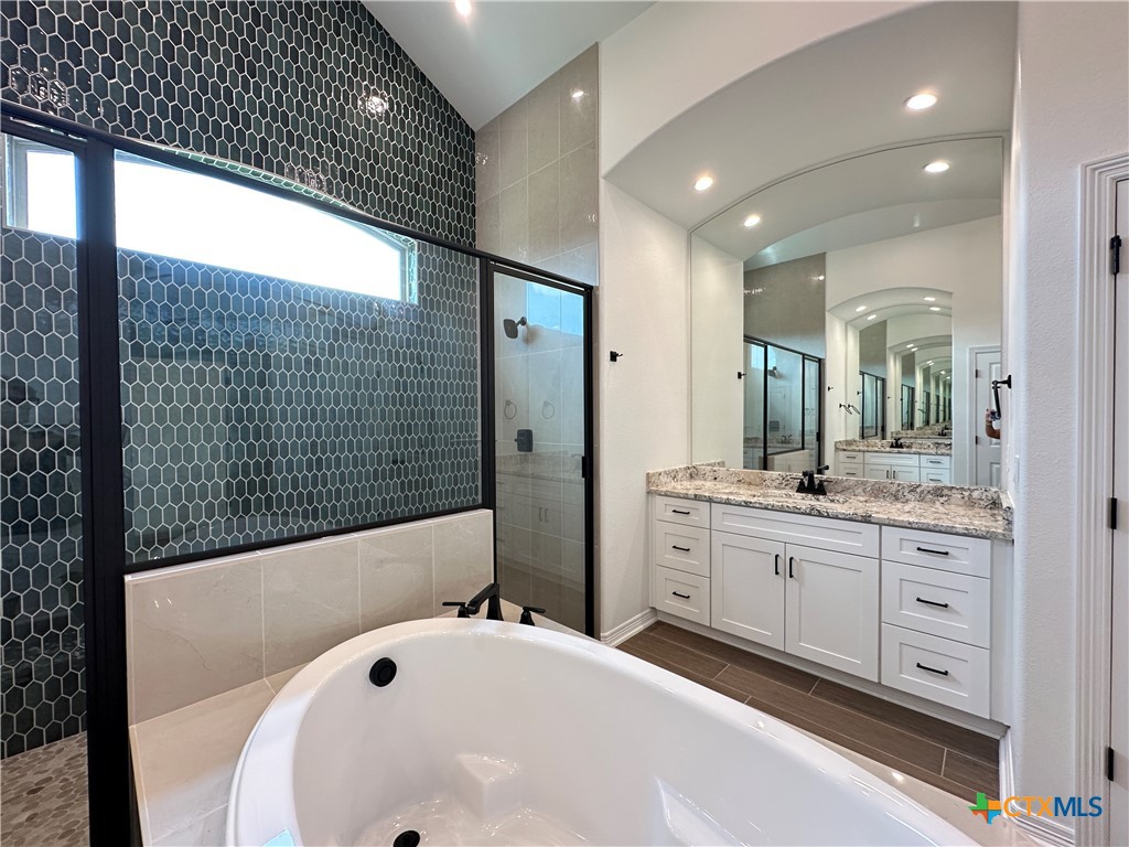 407 Magnolia Property Photo 29