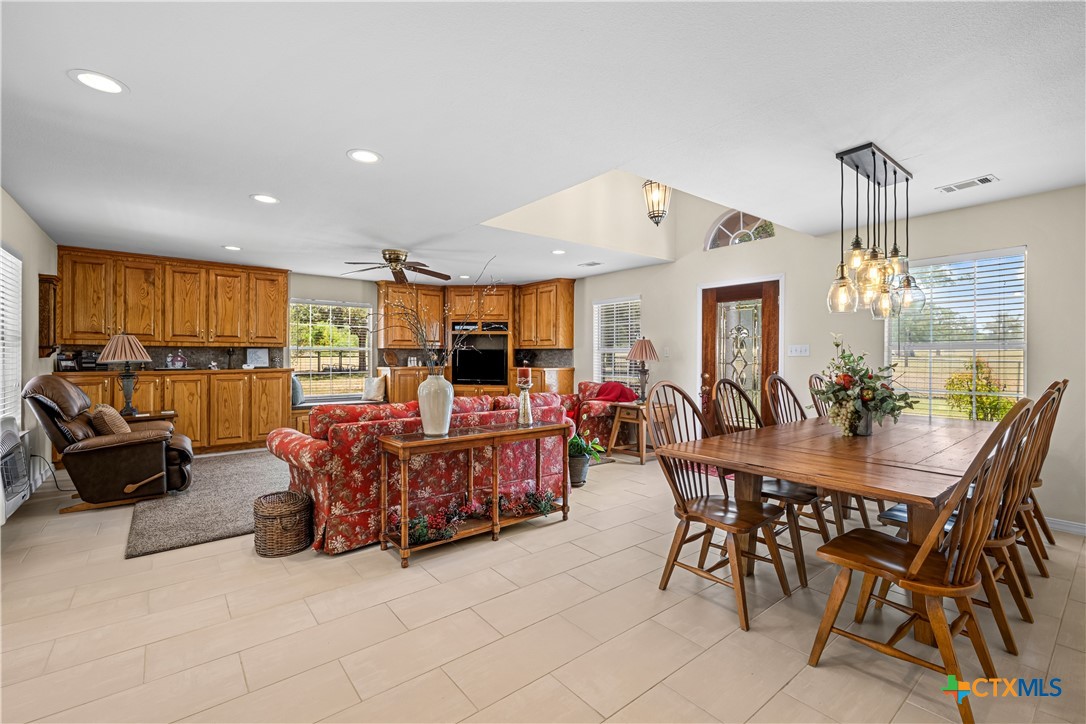 7135 Brown Road Property Photo 4
