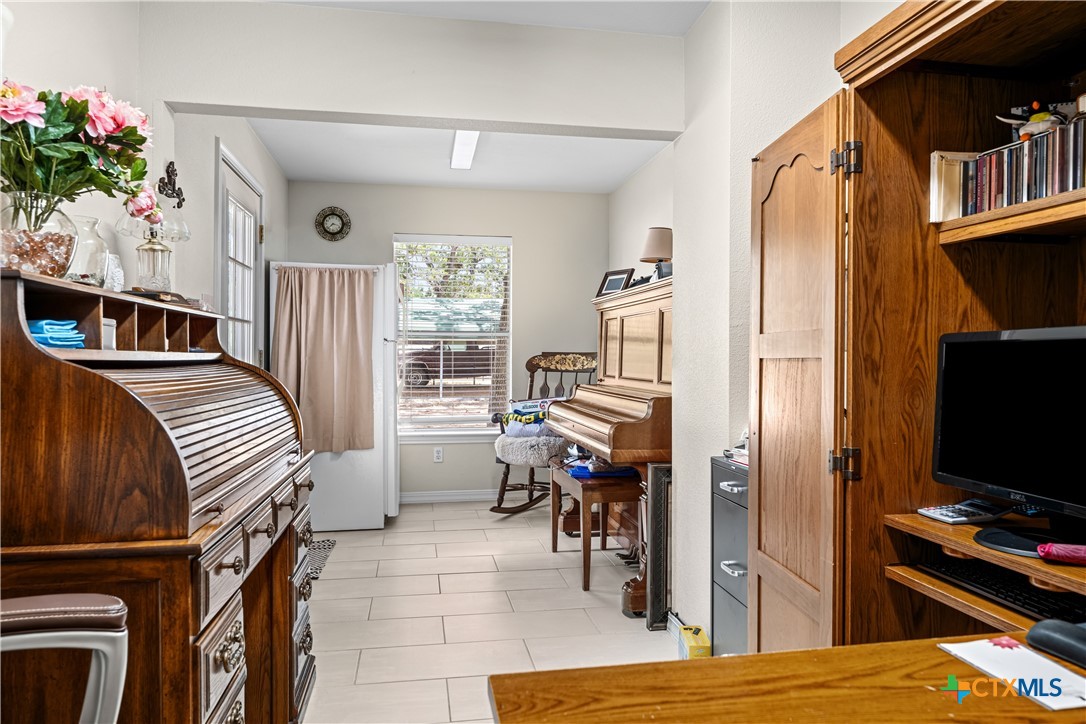 7135 Brown Road Property Photo 10