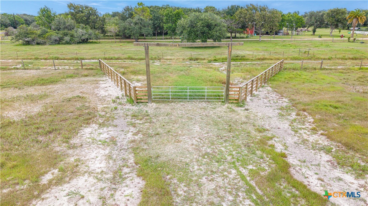 4889 Sh 111 Property Photo 19