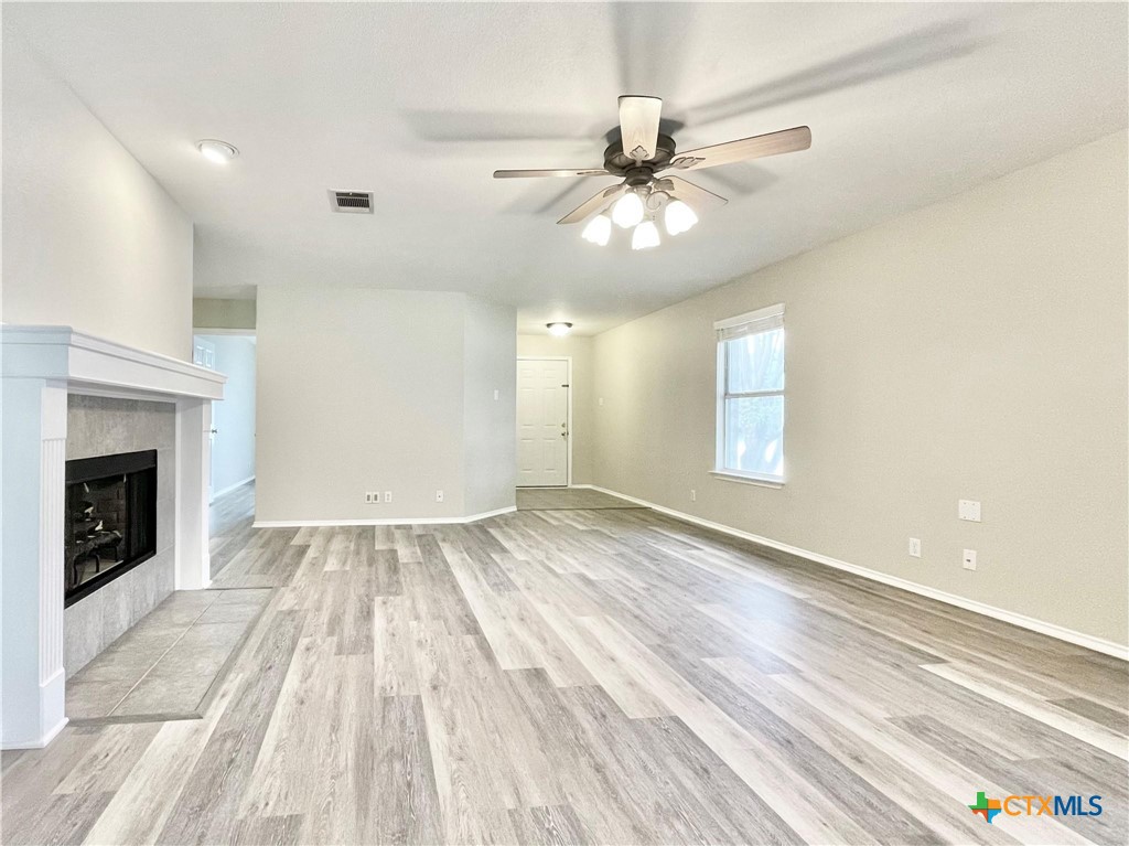 1909 E Horizon Park Boulevard Property Photo 6