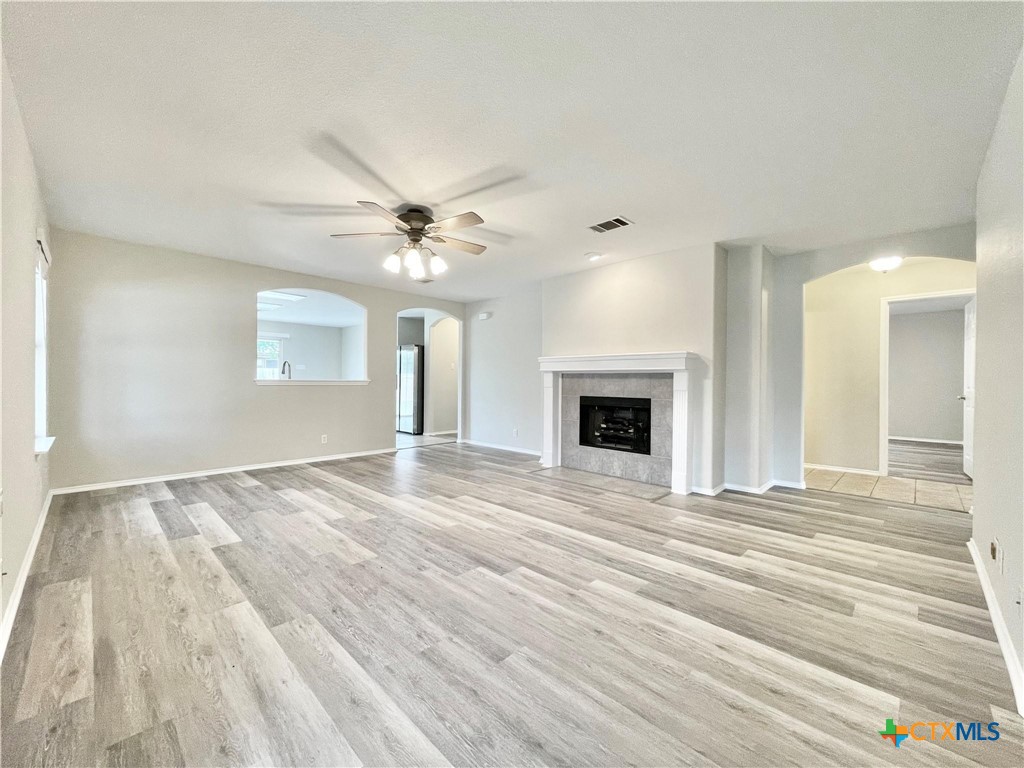 1909 E Horizon Park Boulevard Property Photo 9