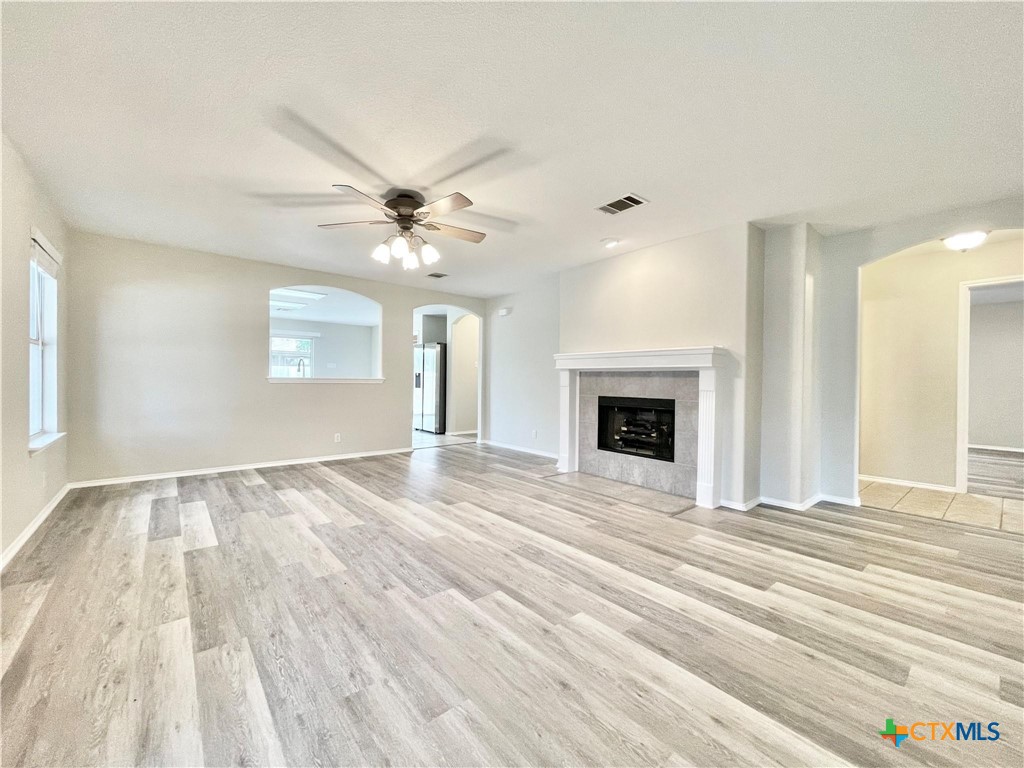1909 E Horizon Park Boulevard Property Photo 12