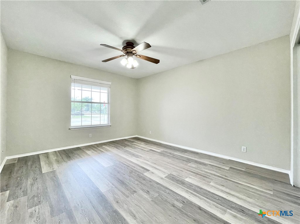 1909 E Horizon Park Boulevard Property Photo 32