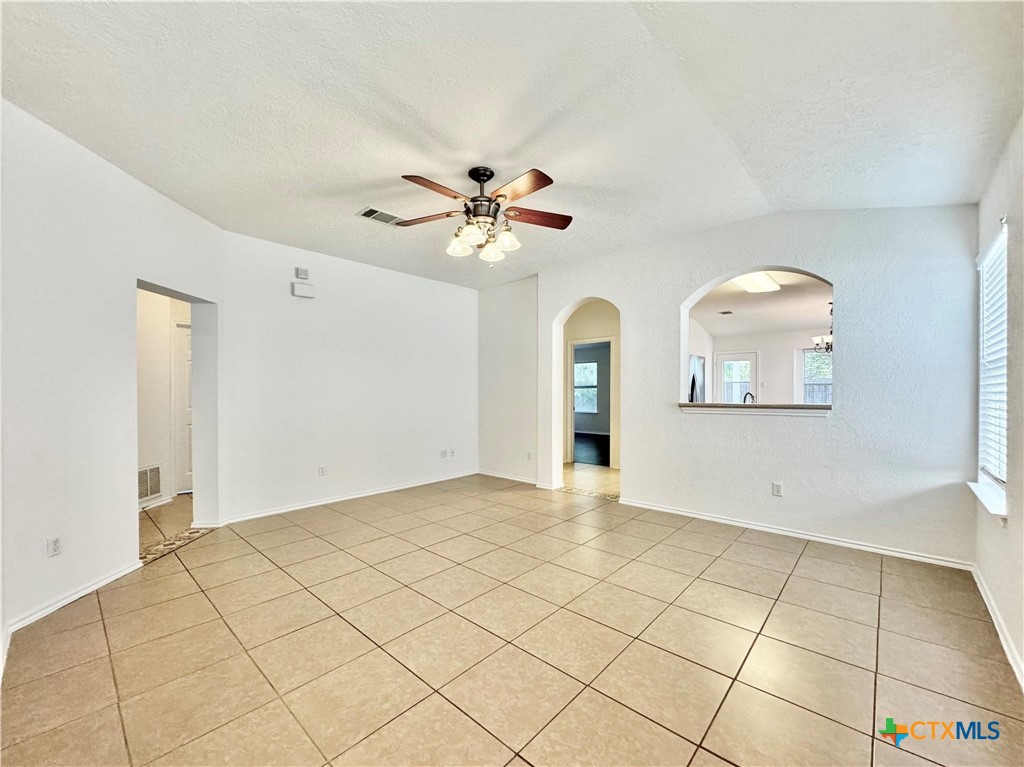 1015 Aiken Drive Property Photo 10