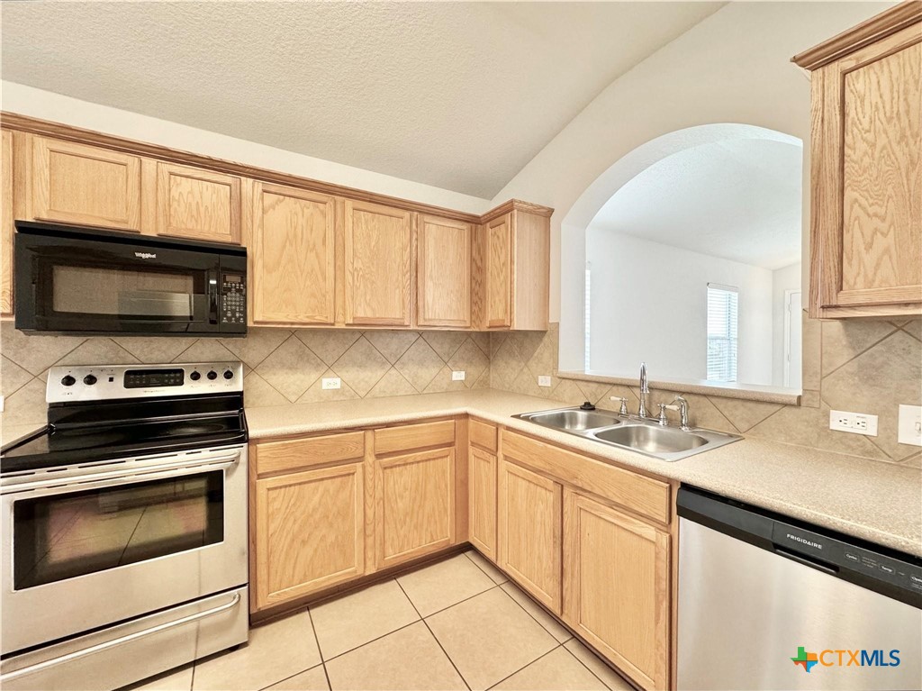 1015 Aiken Drive Property Photo 14