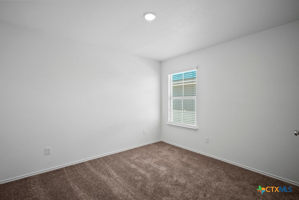 264 Monty Road Property Photo 16