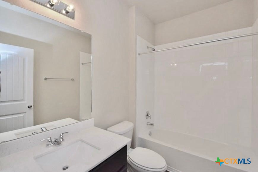 2937 Bridekirk Drive Property Photo 17