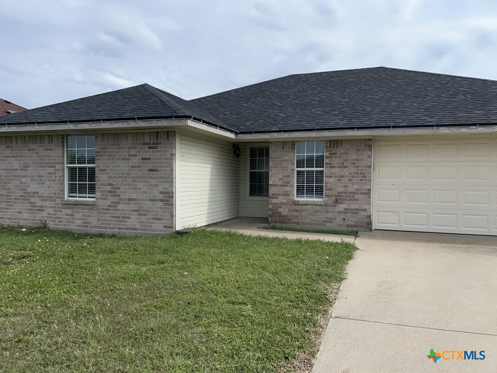 2611 Littlewood Drive Property Photo 1