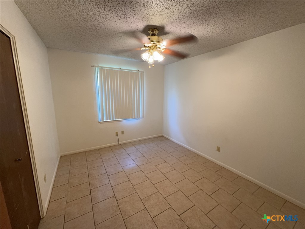 2408 Carnation Drive Property Photo 11