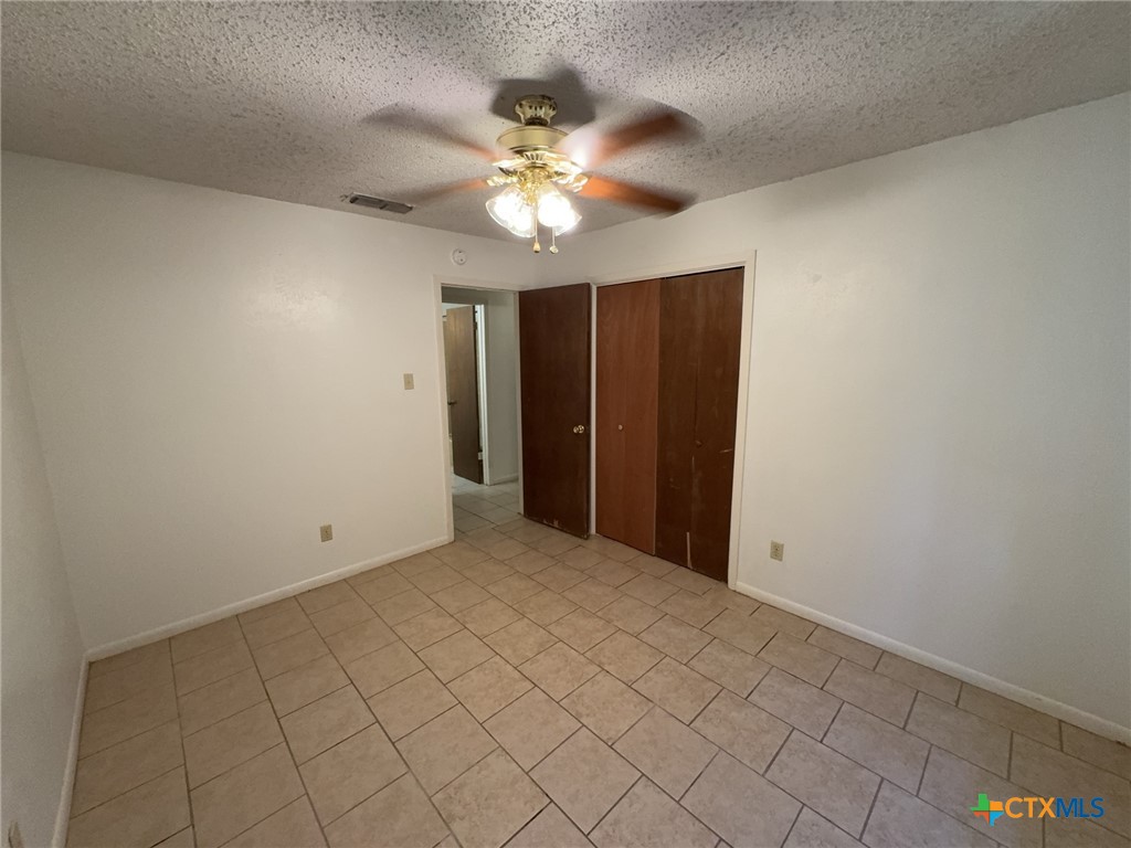 2408 Carnation Drive Property Photo 12