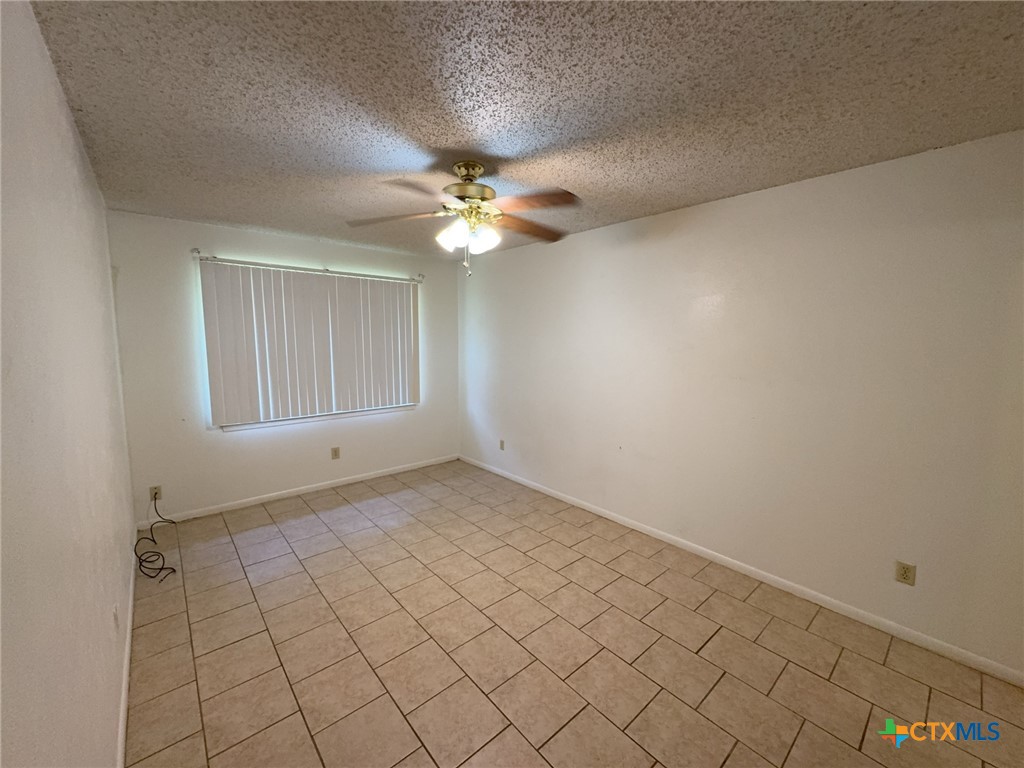 2408 Carnation Drive Property Photo 13