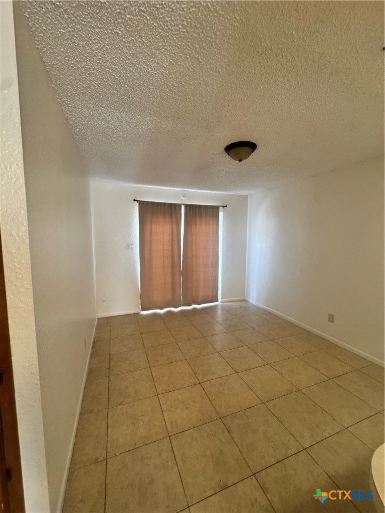 213 Versailles Street Property Photo 10