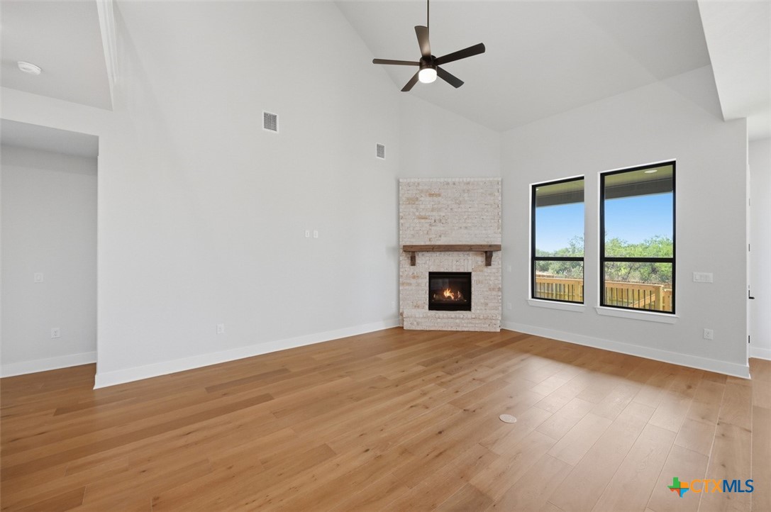 1010 Thiele Street Property Photo 10