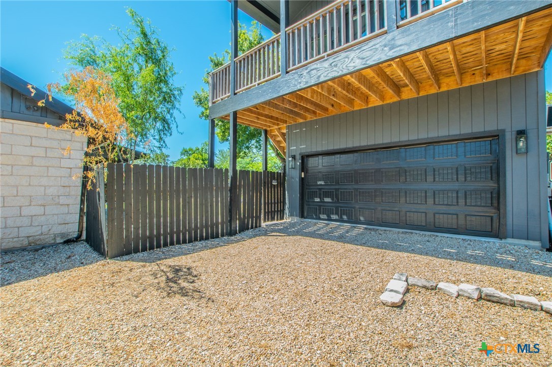 466 Arrowhead Point Road A Property Photo 25