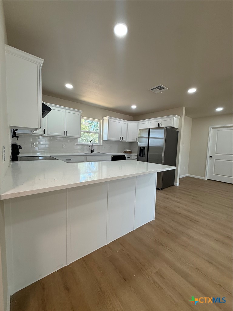 1110 W Calhoun Avenue Property Photo 10