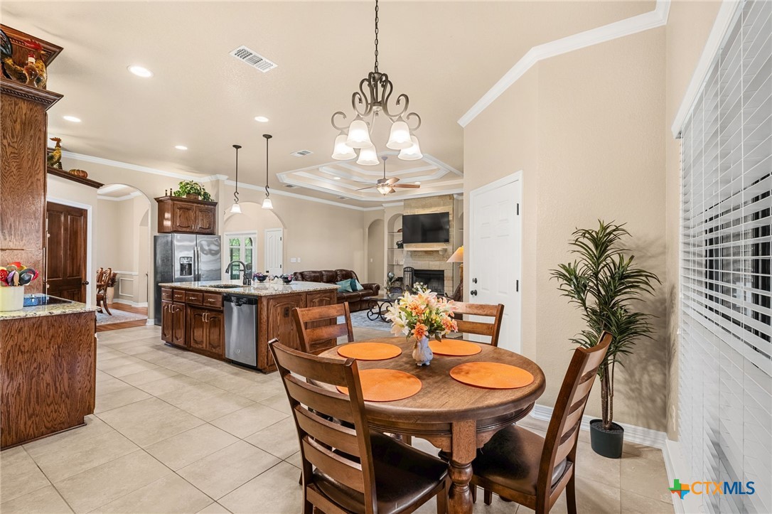 5008 Deerwood Loop Property Photo 13