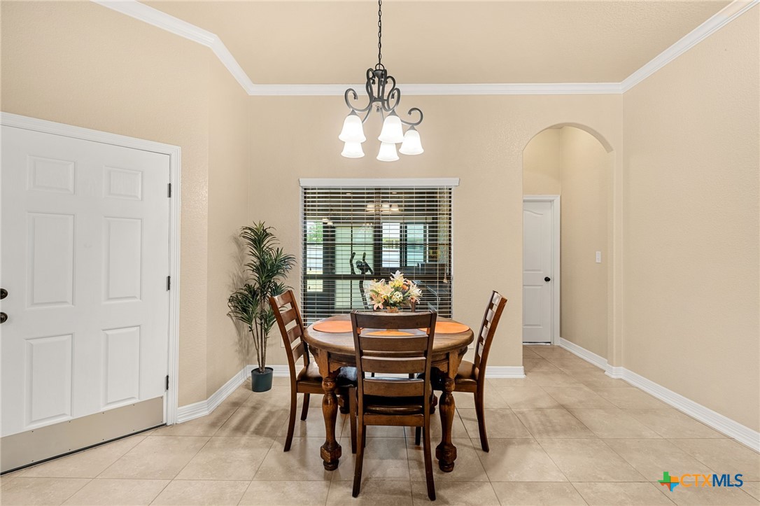 5008 Deerwood Loop Property Photo 14