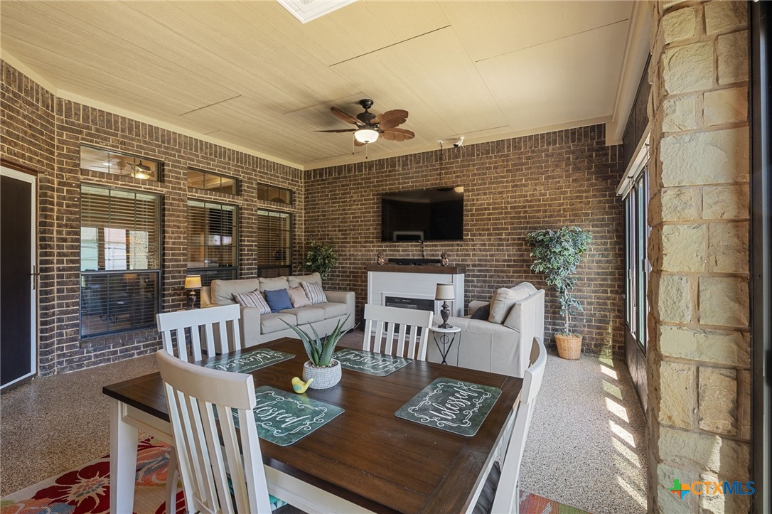 5008 Deerwood Loop Property Photo 27