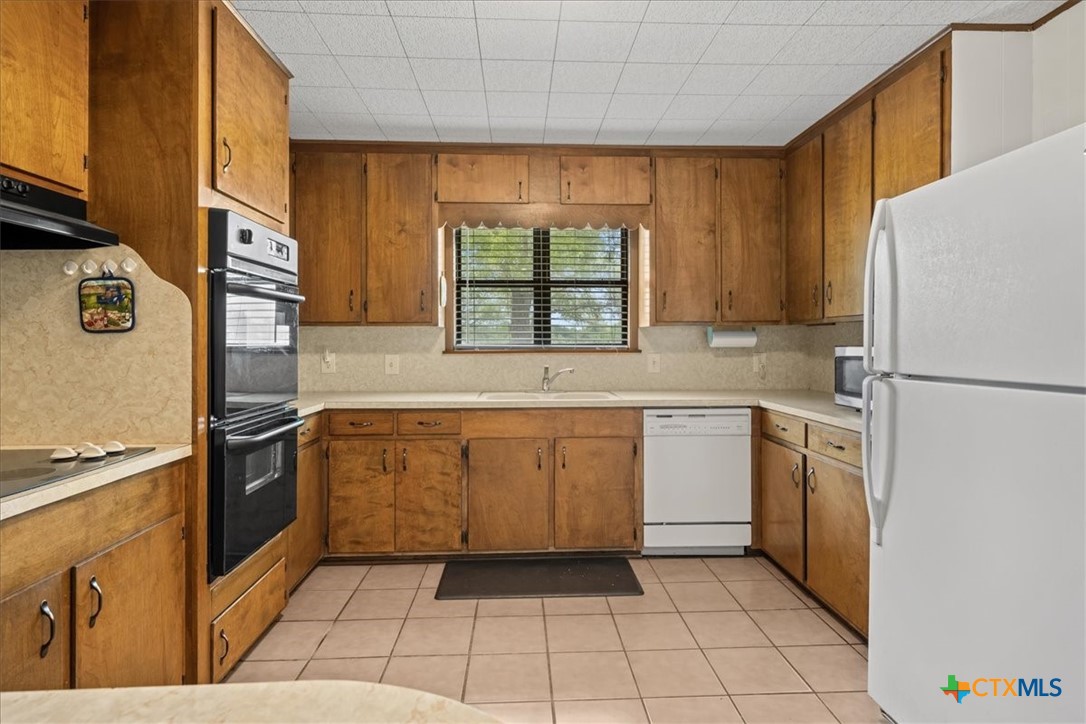 130 Elm Street Property Photo 7