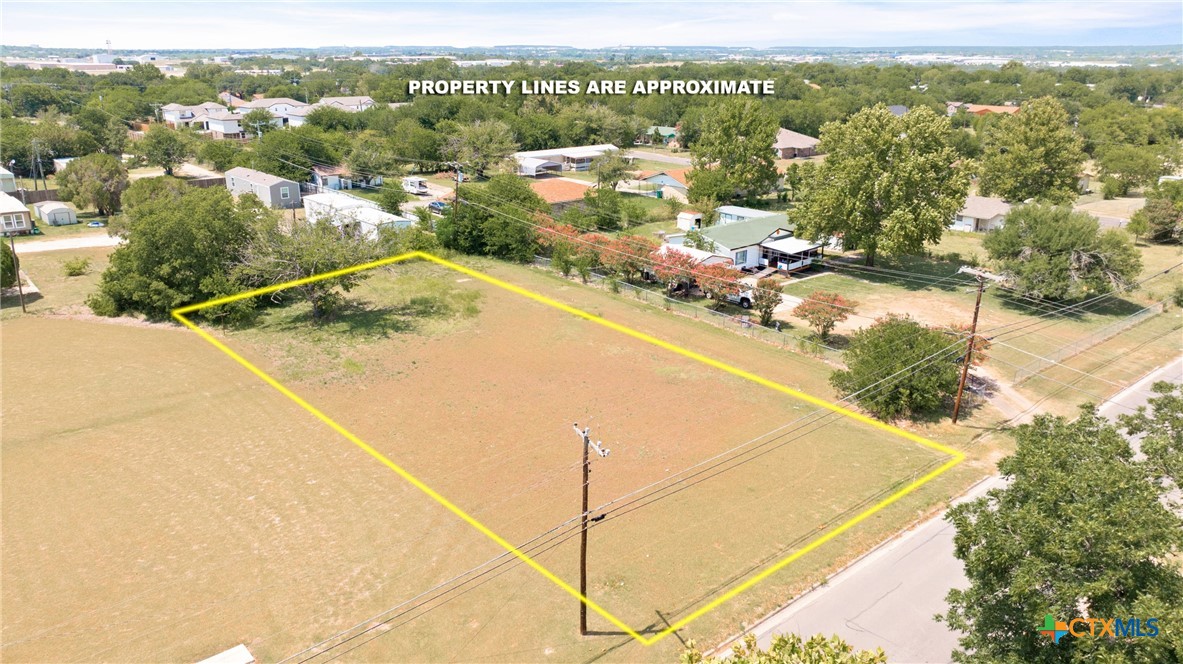 810 Harley Drive Property Photo 2