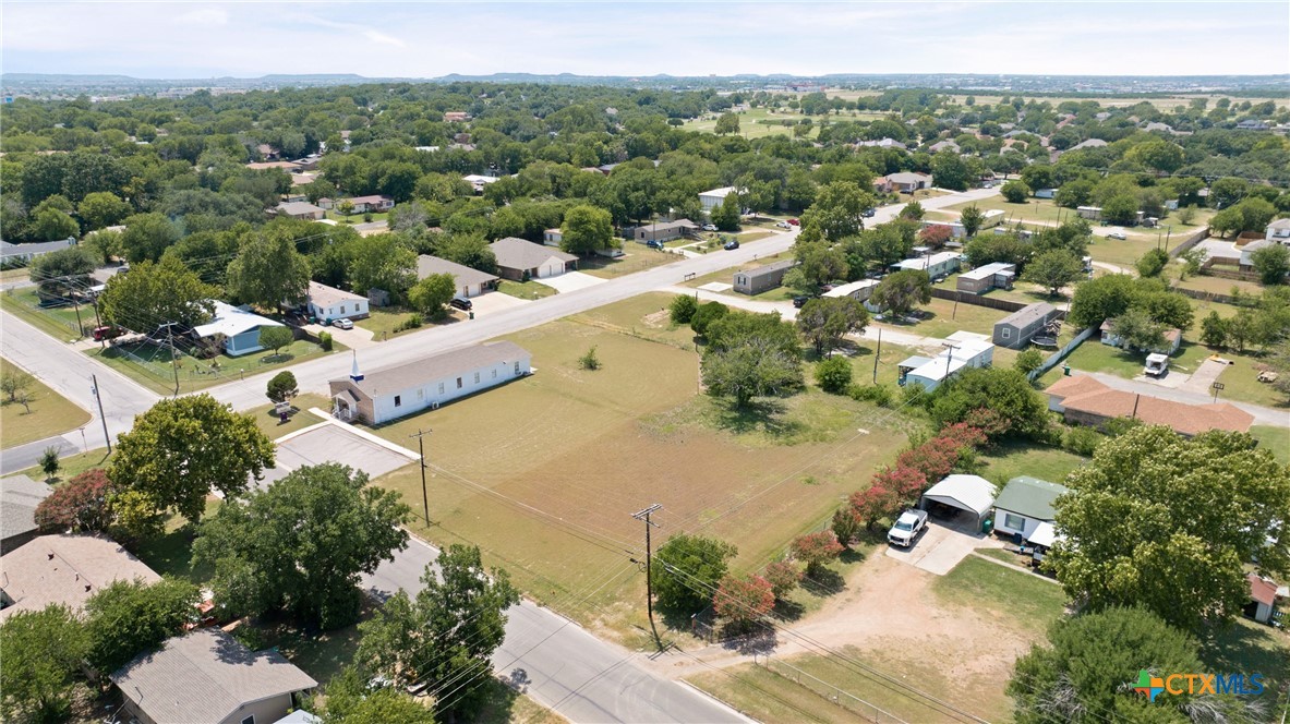 810 Harley Drive Property Photo 8