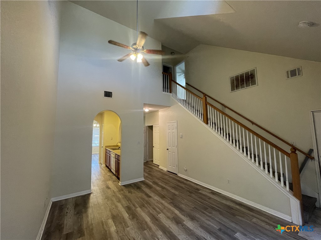 2023 Lisa Lane Property Photo 2