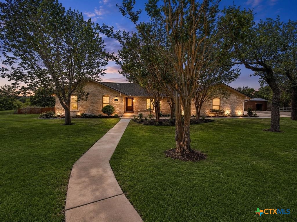 404 Skyline Road Property Photo 1