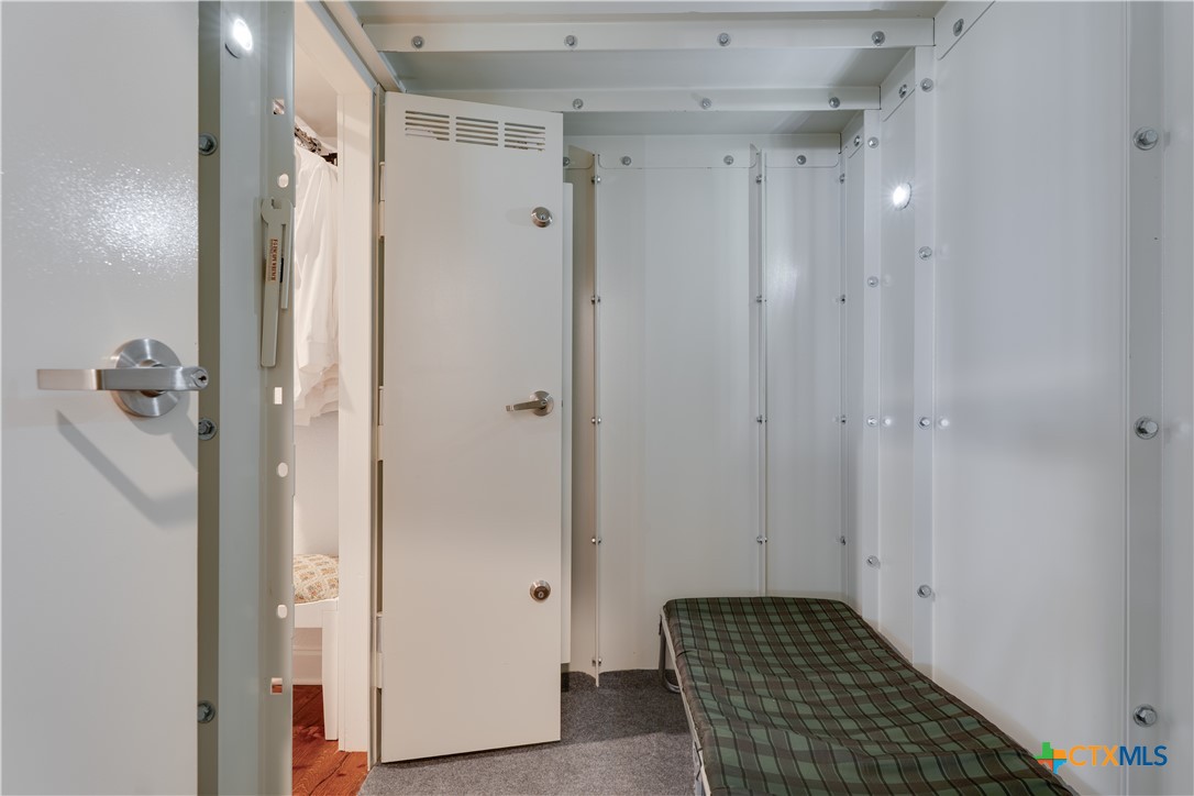 608 Bush Drive Property Photo 32