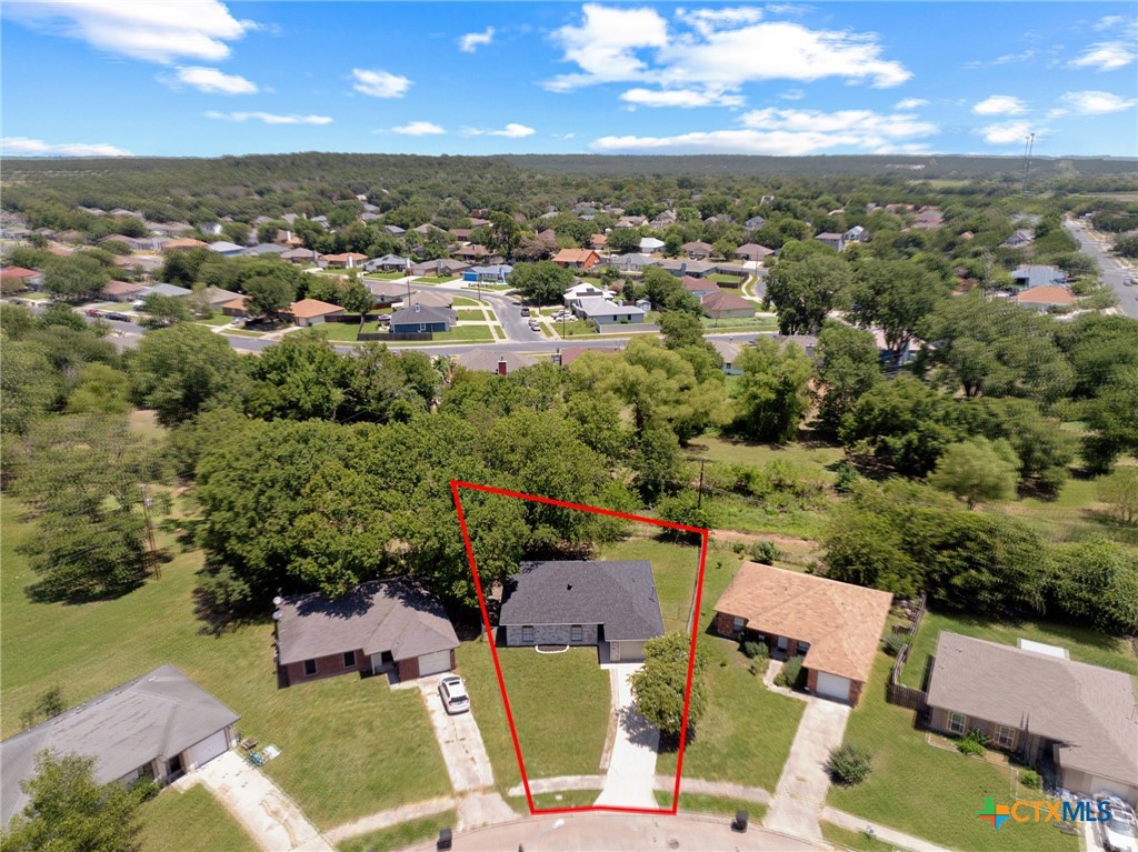 2410 Jerome Drive Property Photo 2