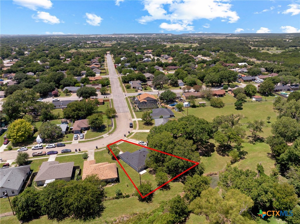 2410 Jerome Drive Property Photo 3