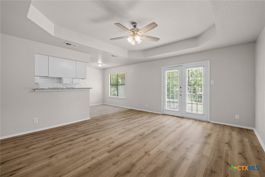 2410 Jerome Drive Property Photo 8