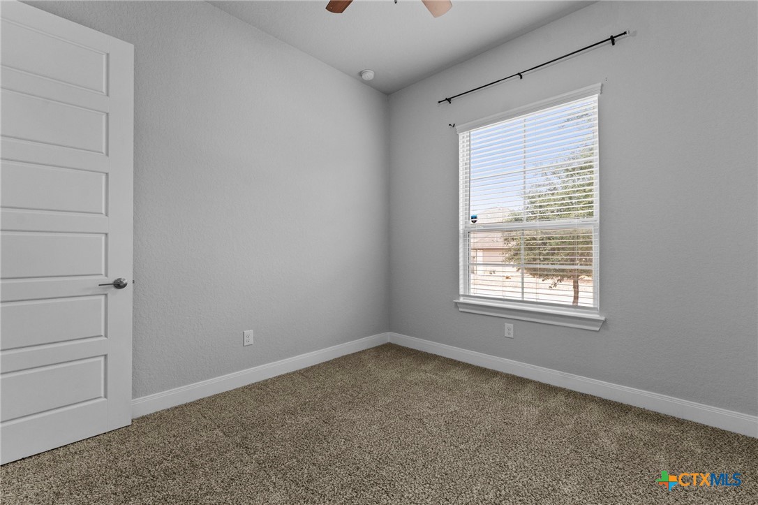 1080 Carriage Loop Property Photo 6