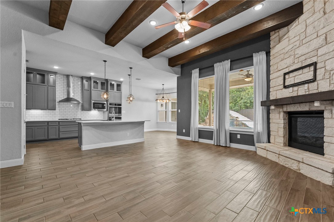 1080 Carriage Loop Property Photo 24