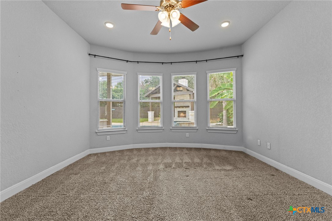 1080 Carriage Loop Property Photo 34