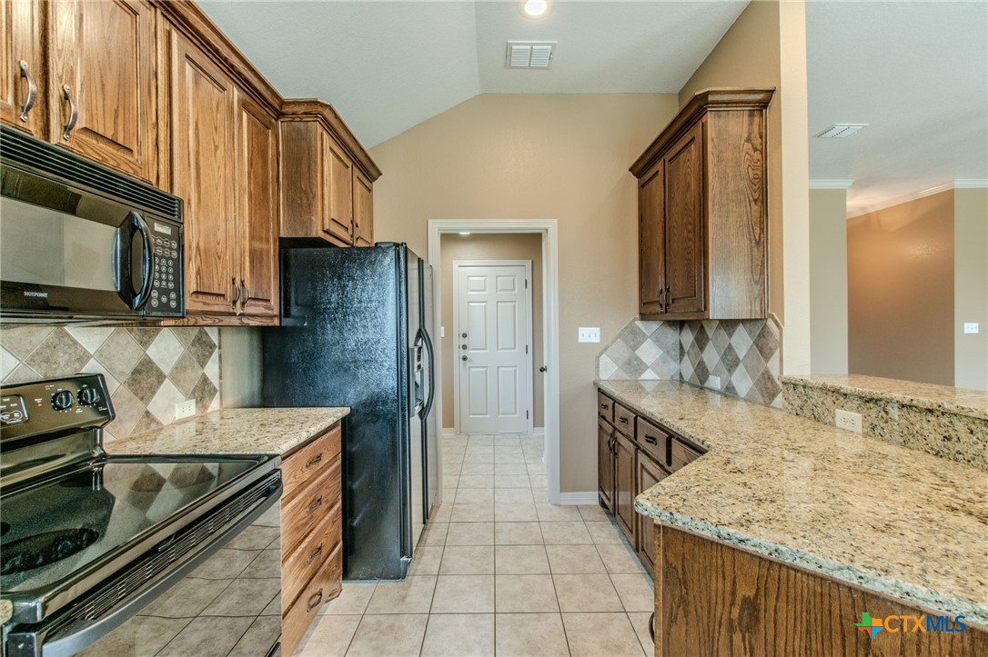 3112 Sarita Cove Property Photo 7