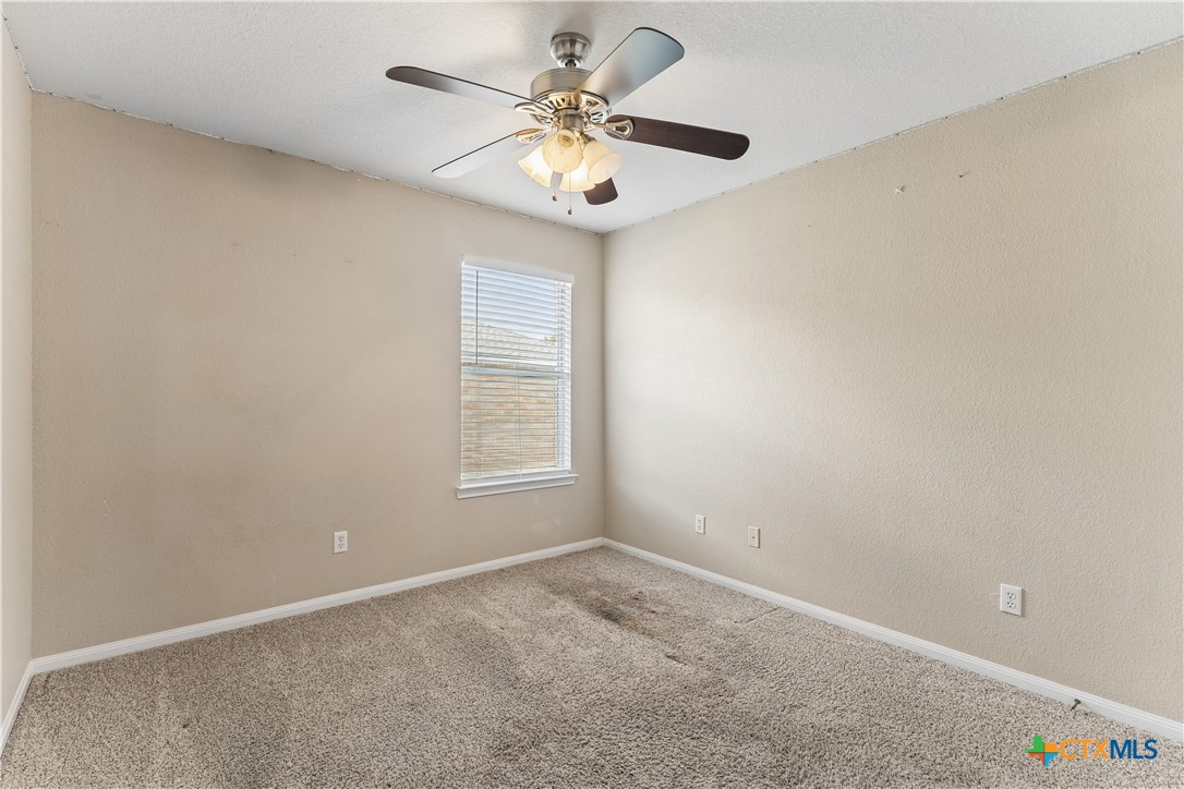 104 Lone Shadow Drive Property Photo 14