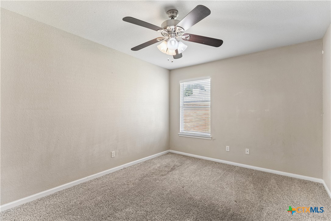 104 Lone Shadow Drive Property Photo 17