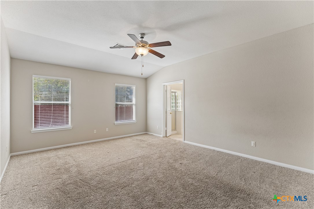 104 Lone Shadow Drive Property Photo 32
