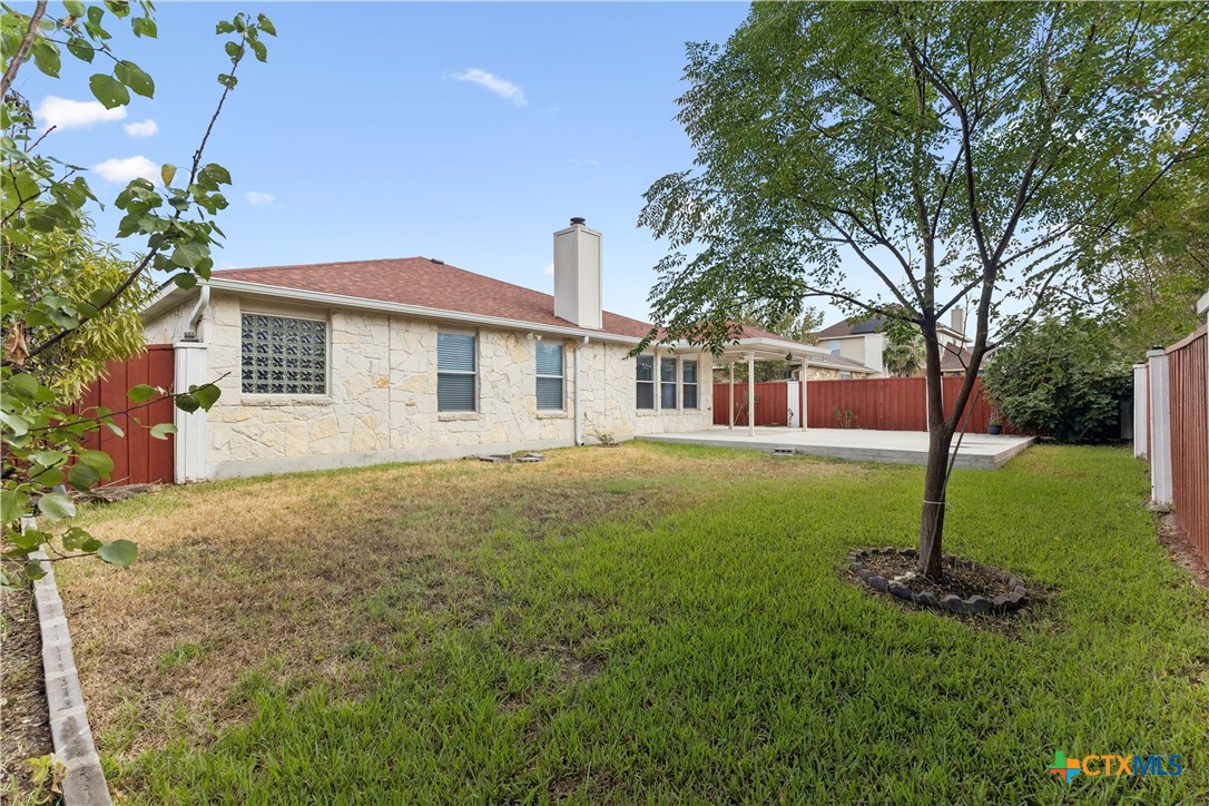 104 Lone Shadow Drive Property Photo 36