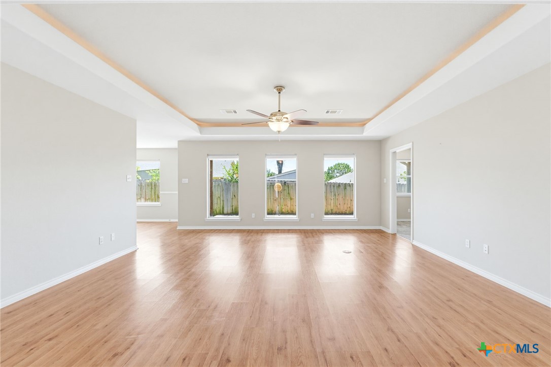 1204 Applewood Drive Property Photo 6