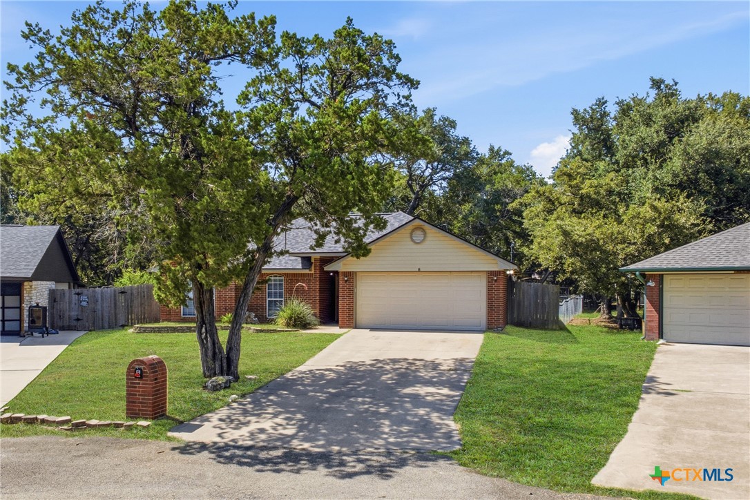 8 Holly Court Property Photo 6