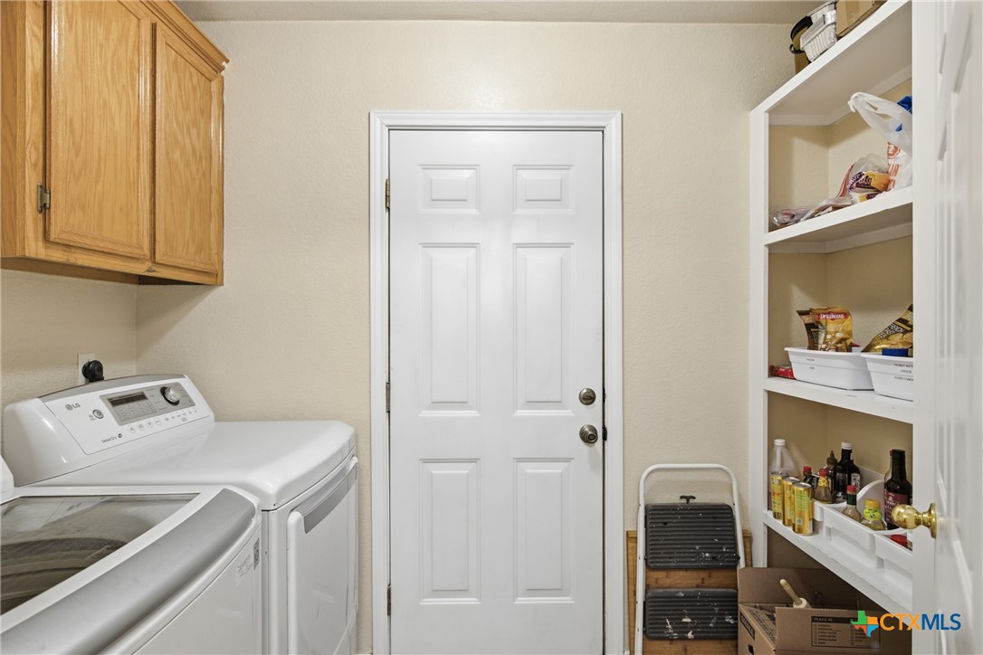8 Holly Court Property Photo 13