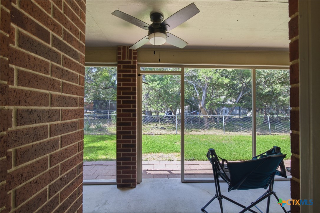 8 Holly Court Property Photo 25
